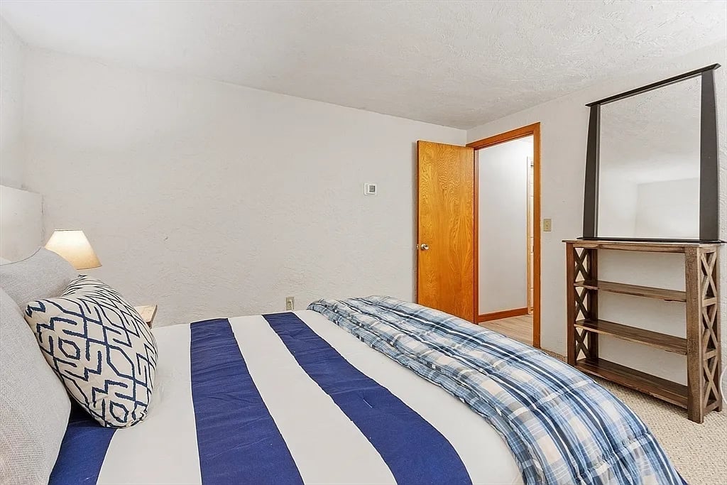 43 Off Harrington Ave