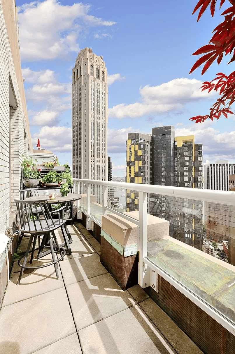 15 Broad Street #3520