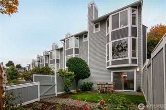 3814 25th Ave W