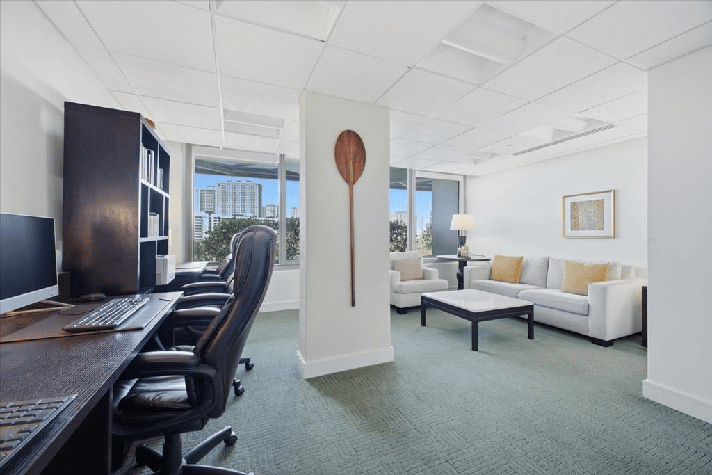 223 Saratoga Rd #2015