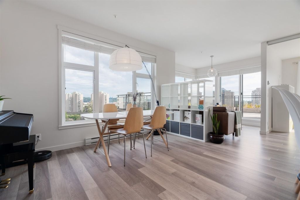 1012 Auckland St, #404