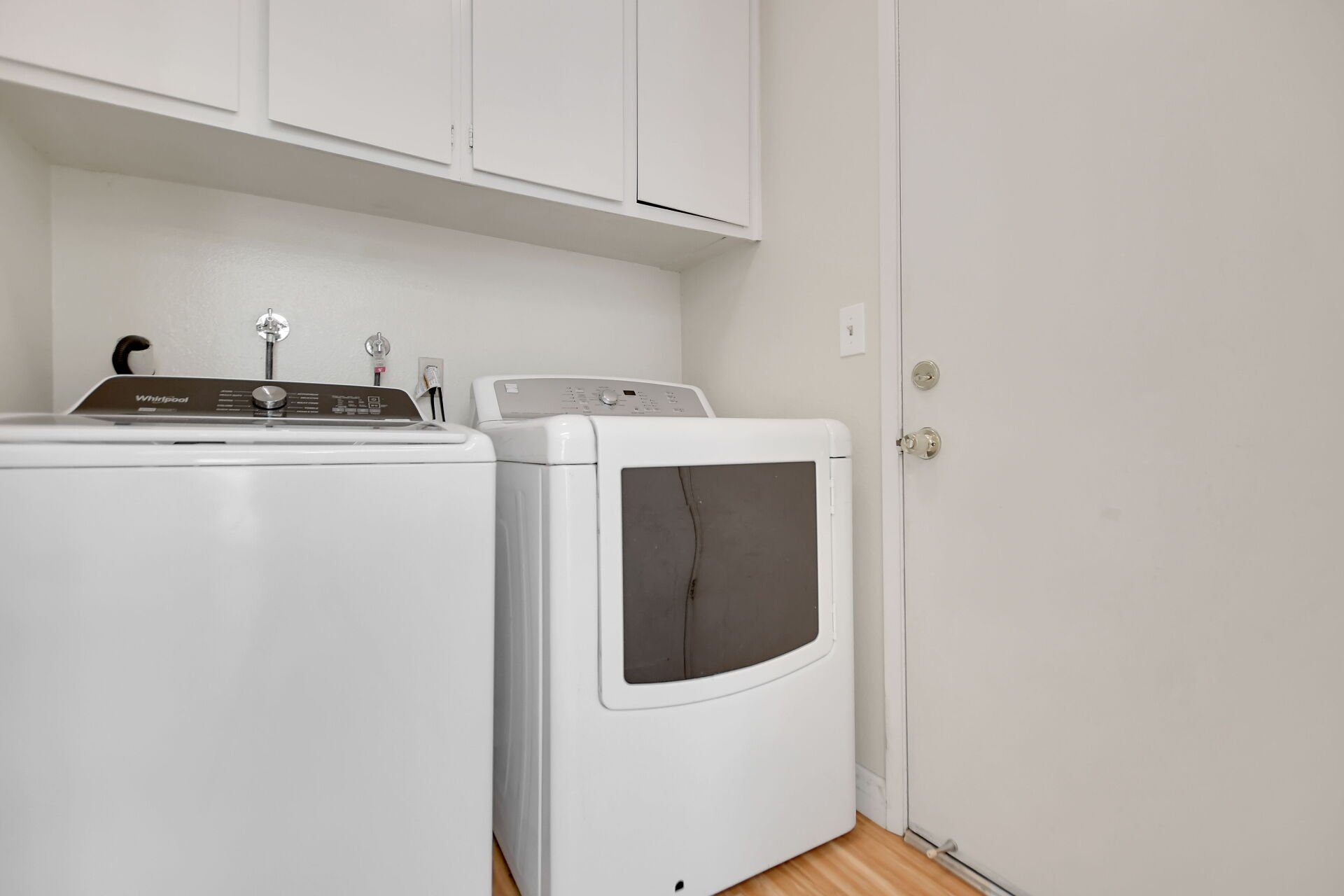 1460 Forest Glen 4