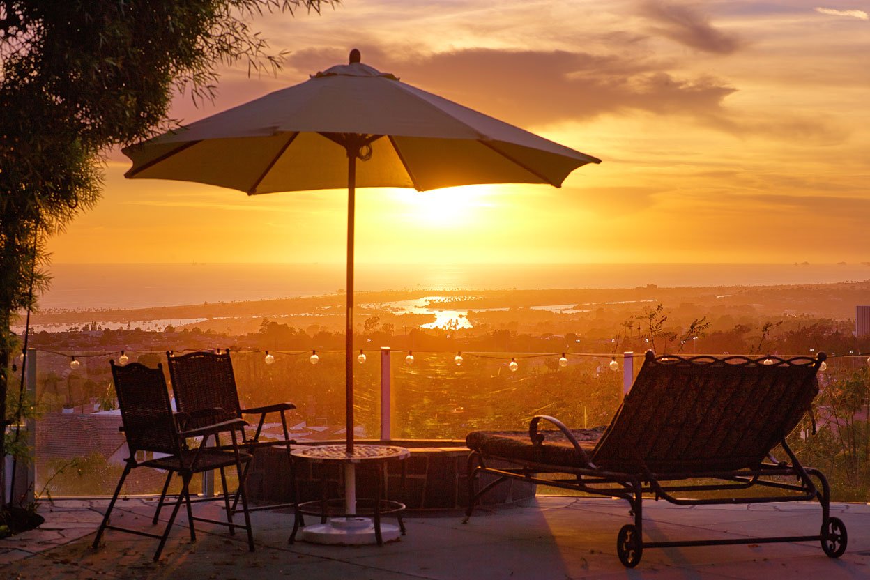 A Spyglass Hill Resident's August Playbook: The Eight-Minute Geometry of Late Summer in Corona del Mar