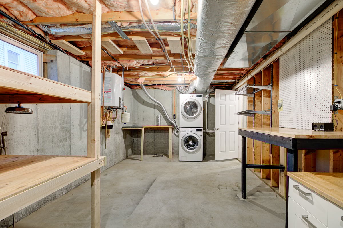 79 Garfield Street, Newport, RI 02840