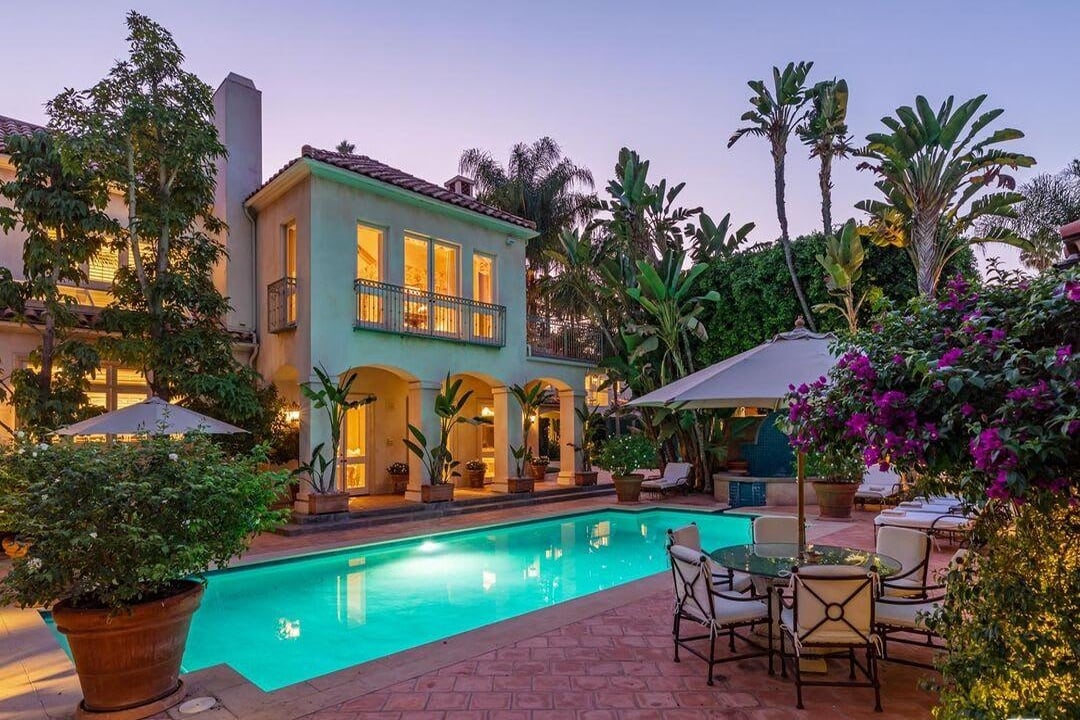 Villa Infinity