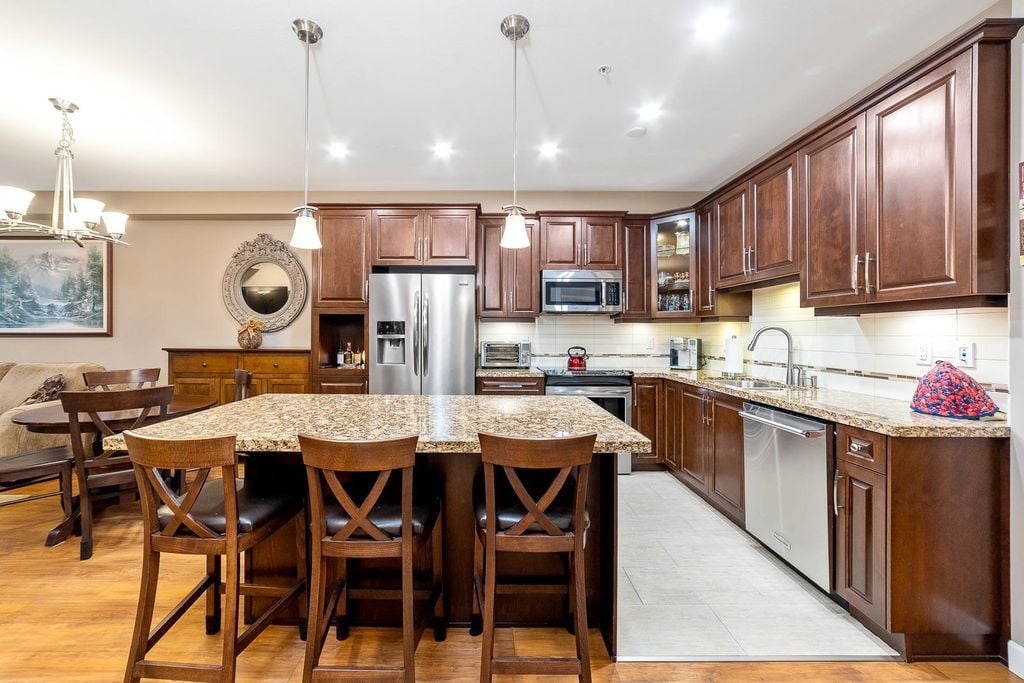 8258 207A St, #404