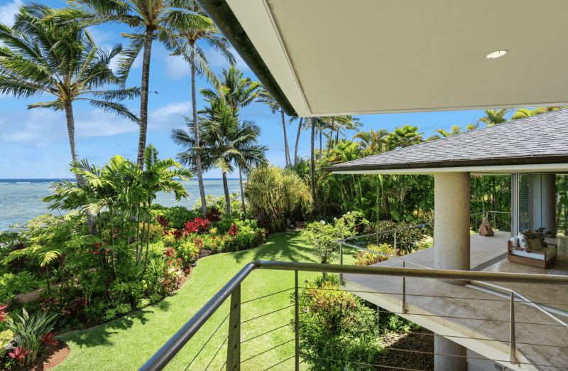 Anini Beach’s Ultimate Coastal Compound