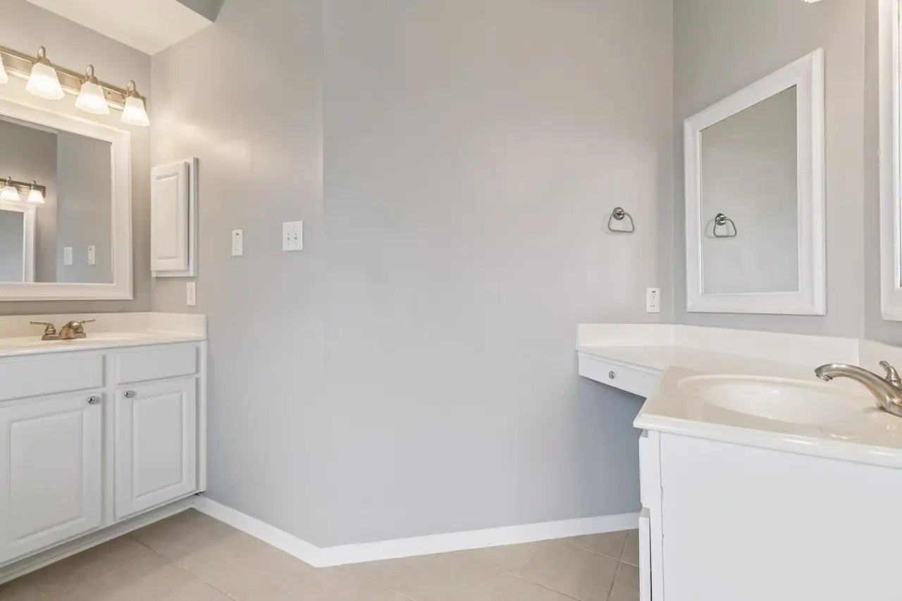 4106 Freedom Tree Dr