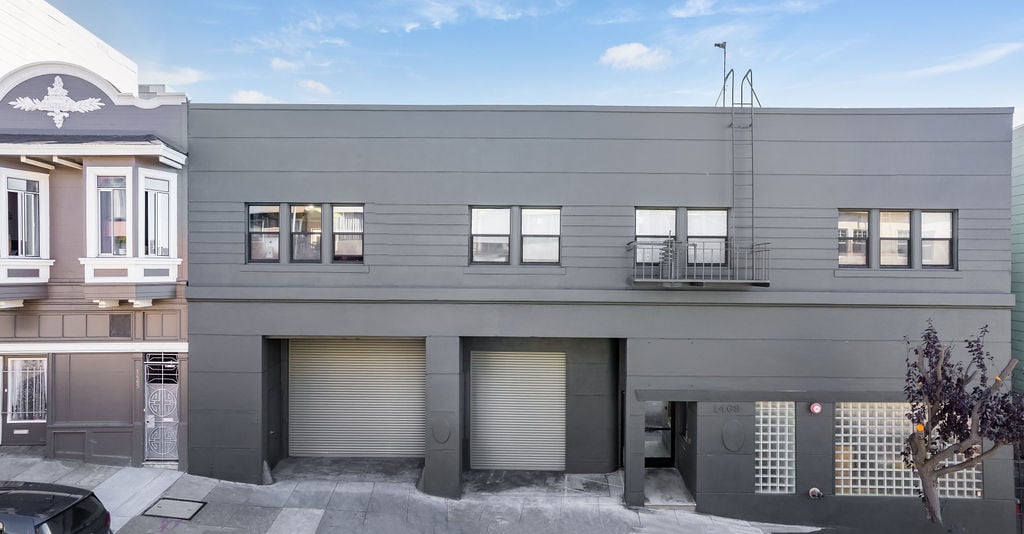 1469 Pacific Ave | 16,493 Light Manufacturing Warehouse