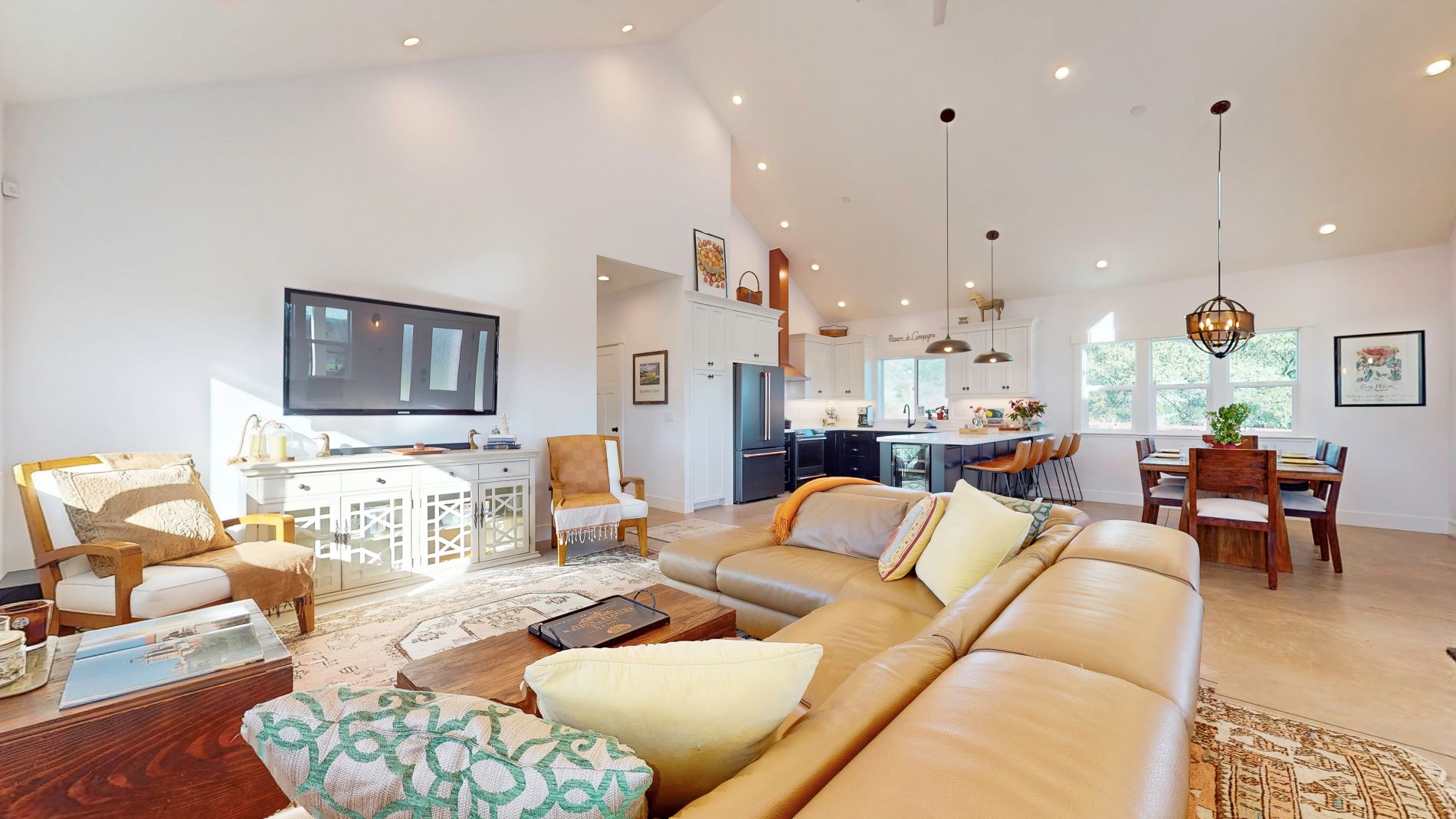 3562 Anderson Dr