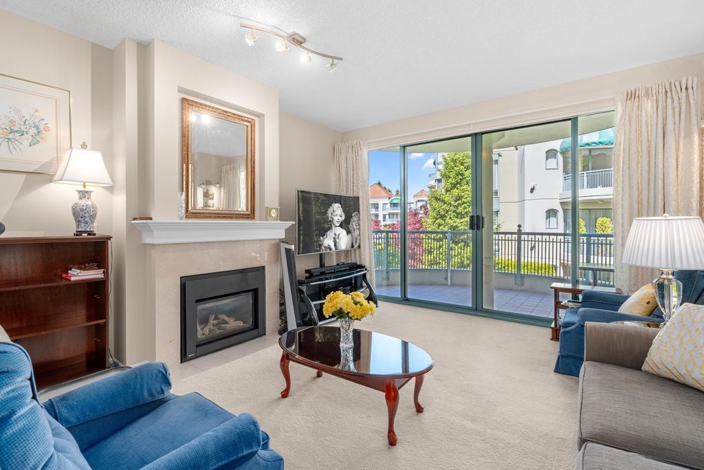 1785 Martin Dr, #206