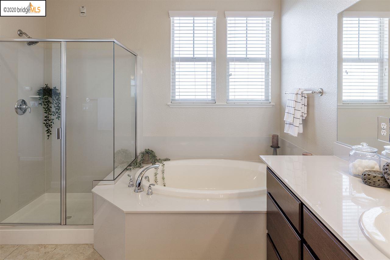 6312 Rocky Point Ct Oakland, CA, 94605