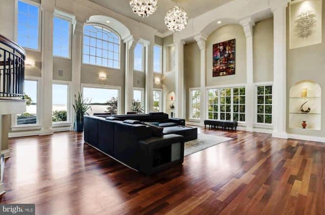 3 Deepwater Ct