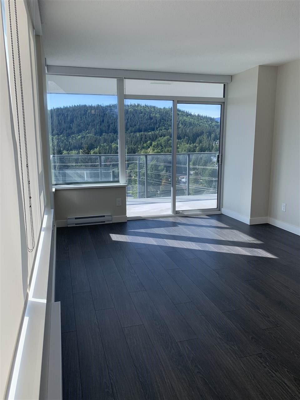 1007-602 Como Lake Ave