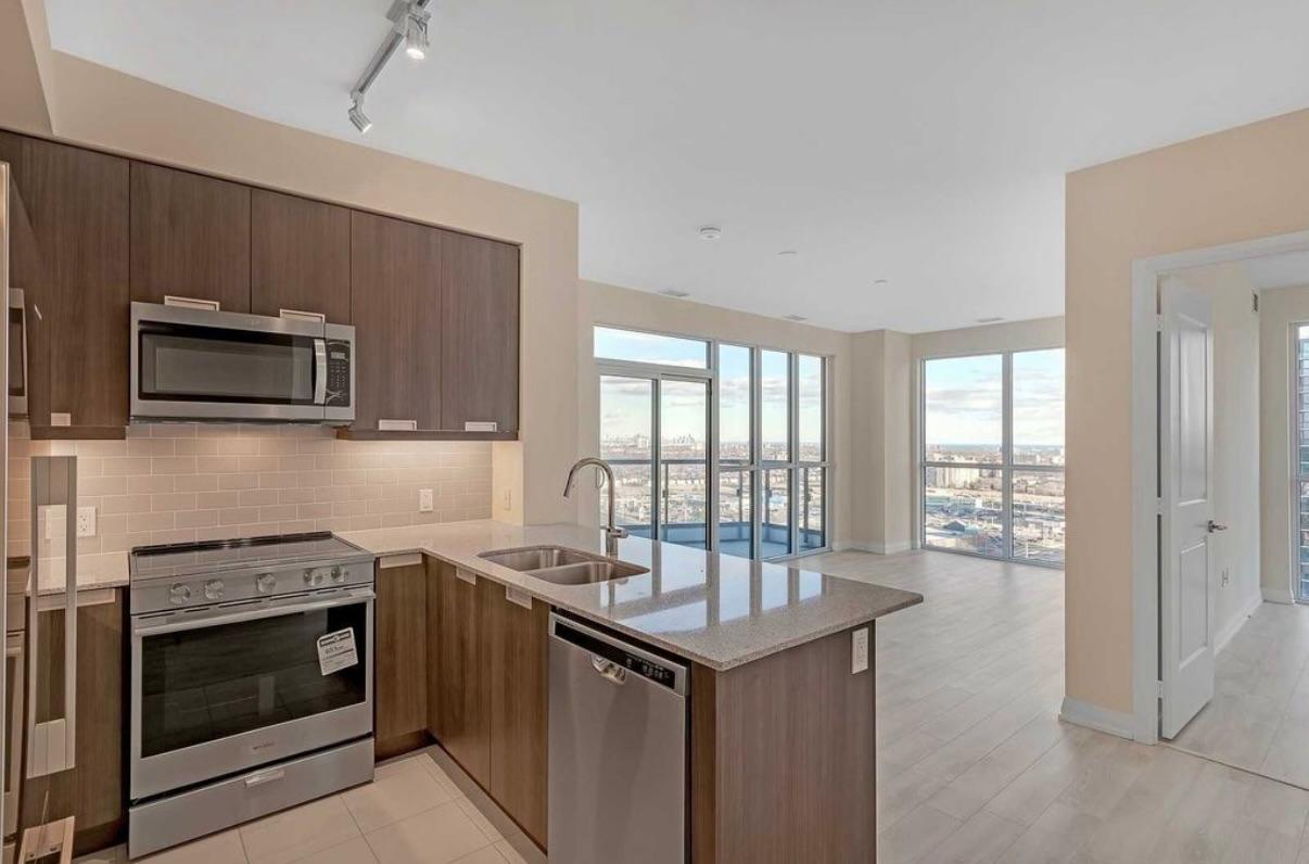 1713-35 Watergarden Drive, Mississauga