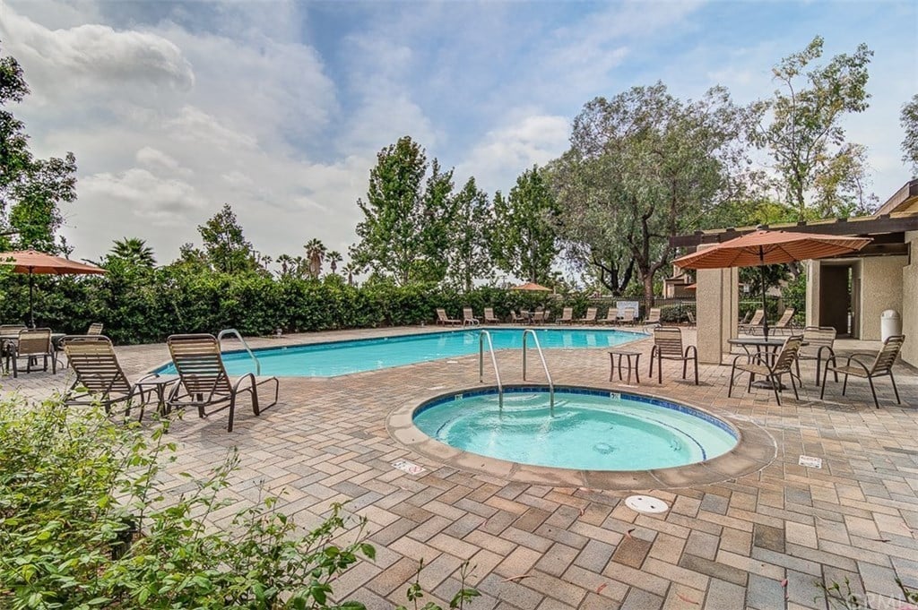 925 Van Ness Ct