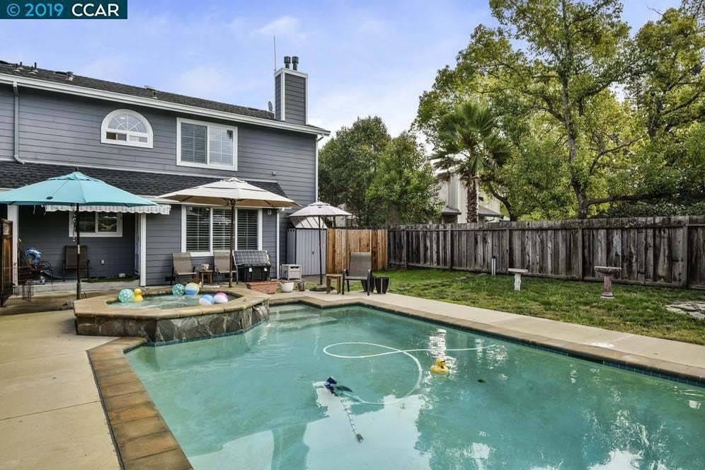 1041 Sheppard Rd 1045