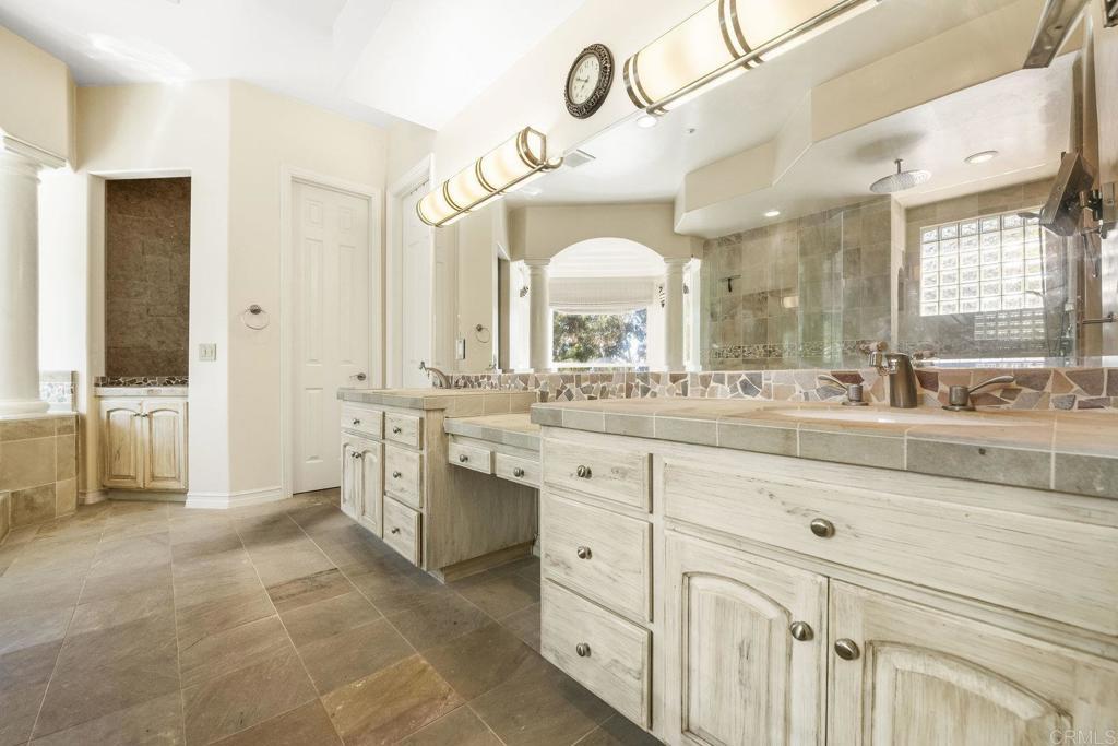 15615 Boulder Ridge Lane Poway