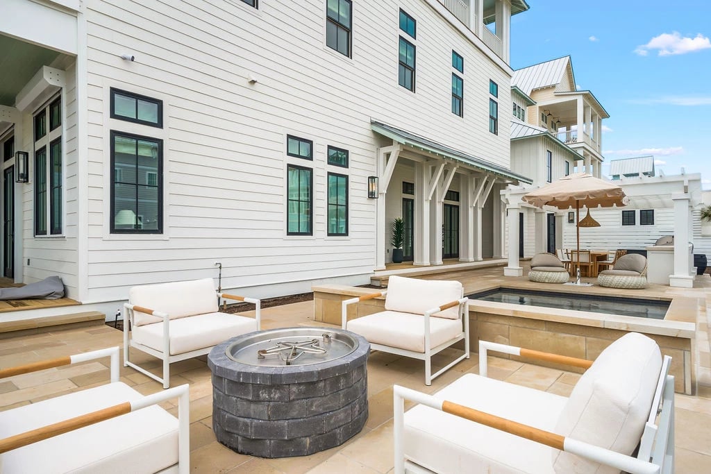 Darling Lane ~ Custom Residence