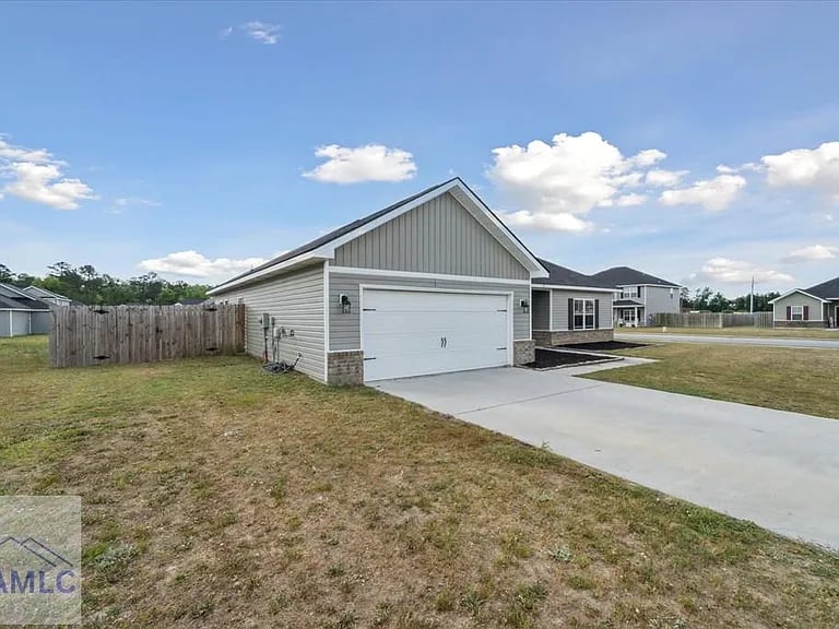 91 Thomas Way SE