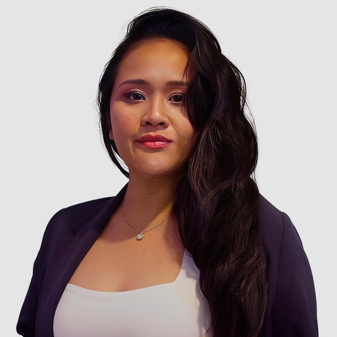 Luxika Phillips San Diego, CA Real Estate Agent Headshot