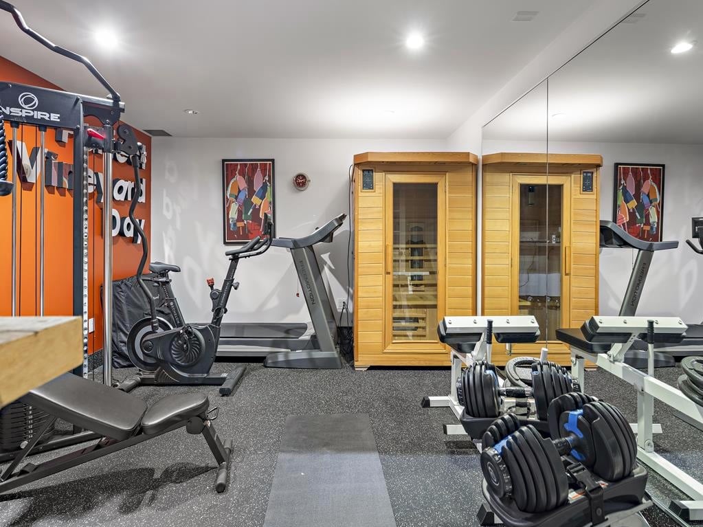 242 Katama Rd