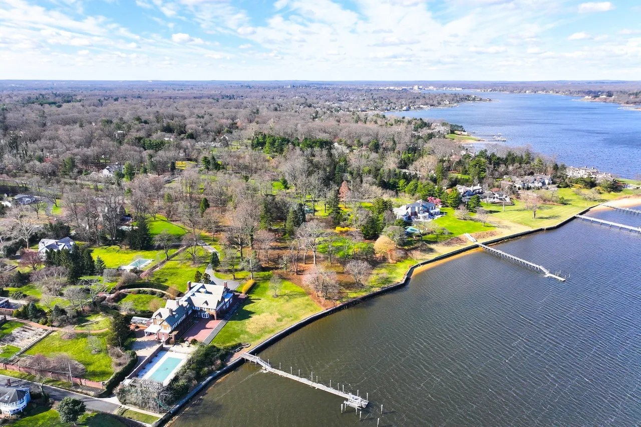 70 W River Rd