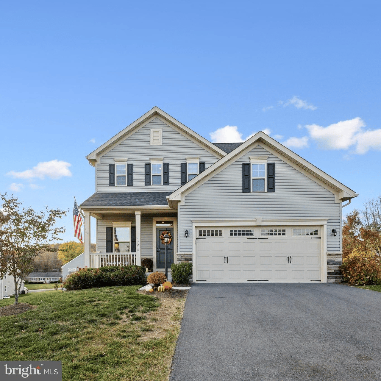 17239 Old Ingelside: Stunning Round Hill Home Tour | Diana Geremia Real Estate