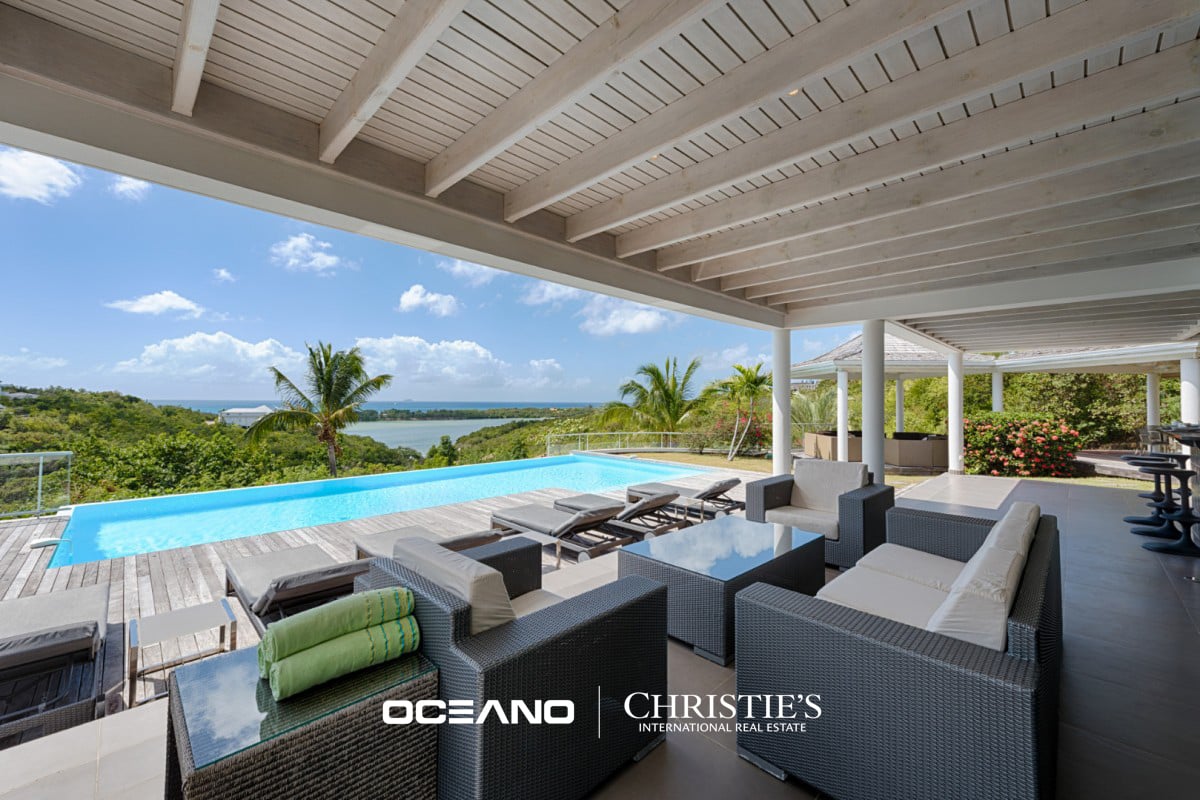 VILLA NO LIMITS AND VILLA CALLISTO