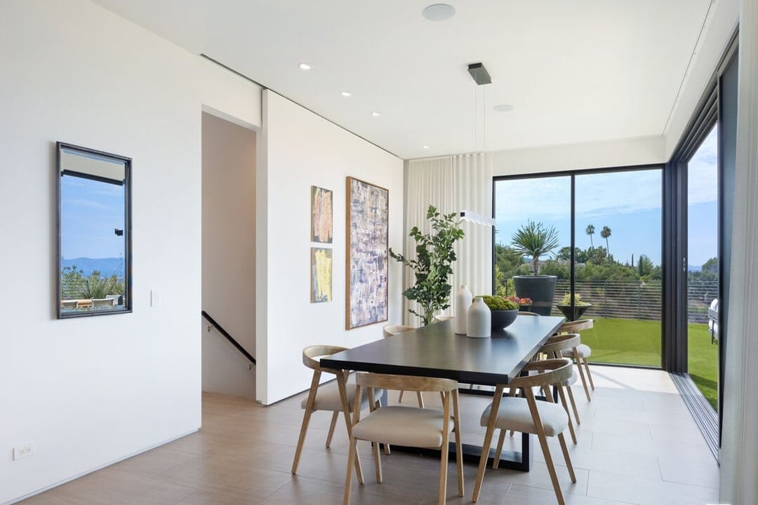 Beverly Ranch Road, 90210