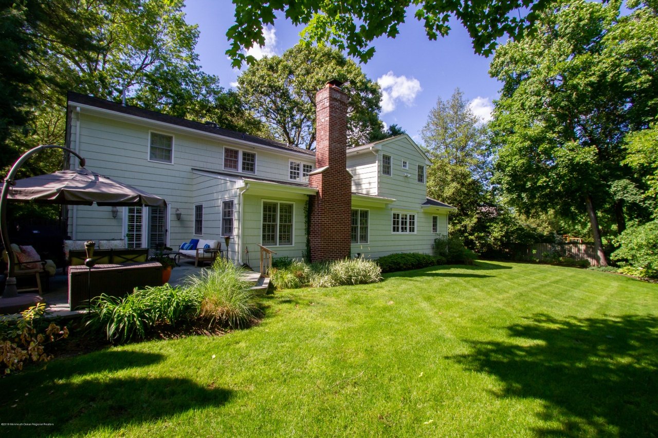 25 Briarwood Rd