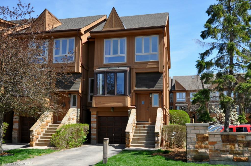 1120 Queens Ave, Oakville