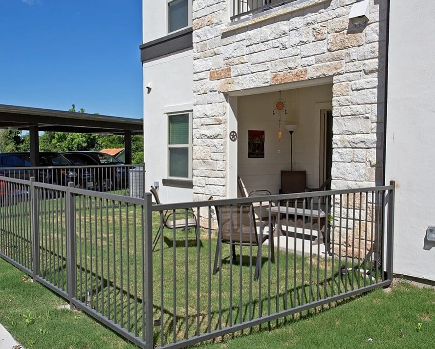 Super convenient 1/1 south of downtown Austin