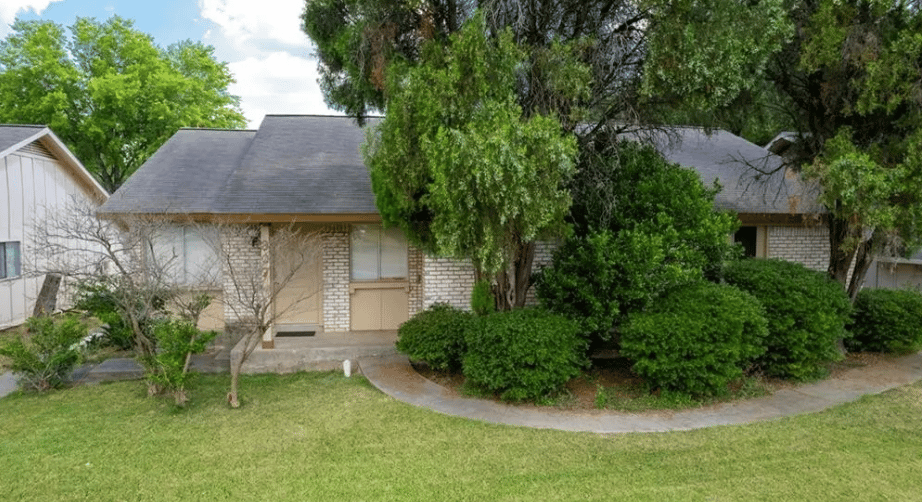 South Austin Duplex for Rent 2/1