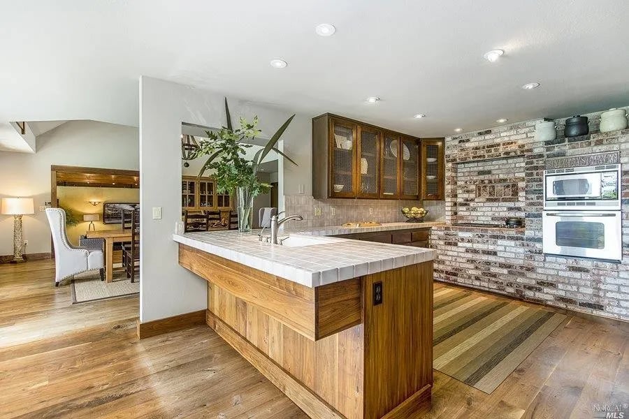 10355 Westside Rd