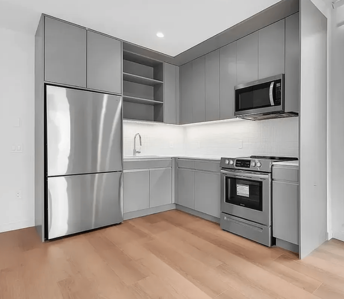 29-17 40th Avenue 515