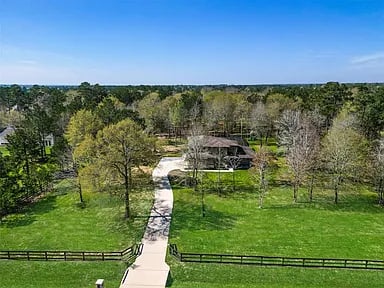 11264 Blue Grass Way