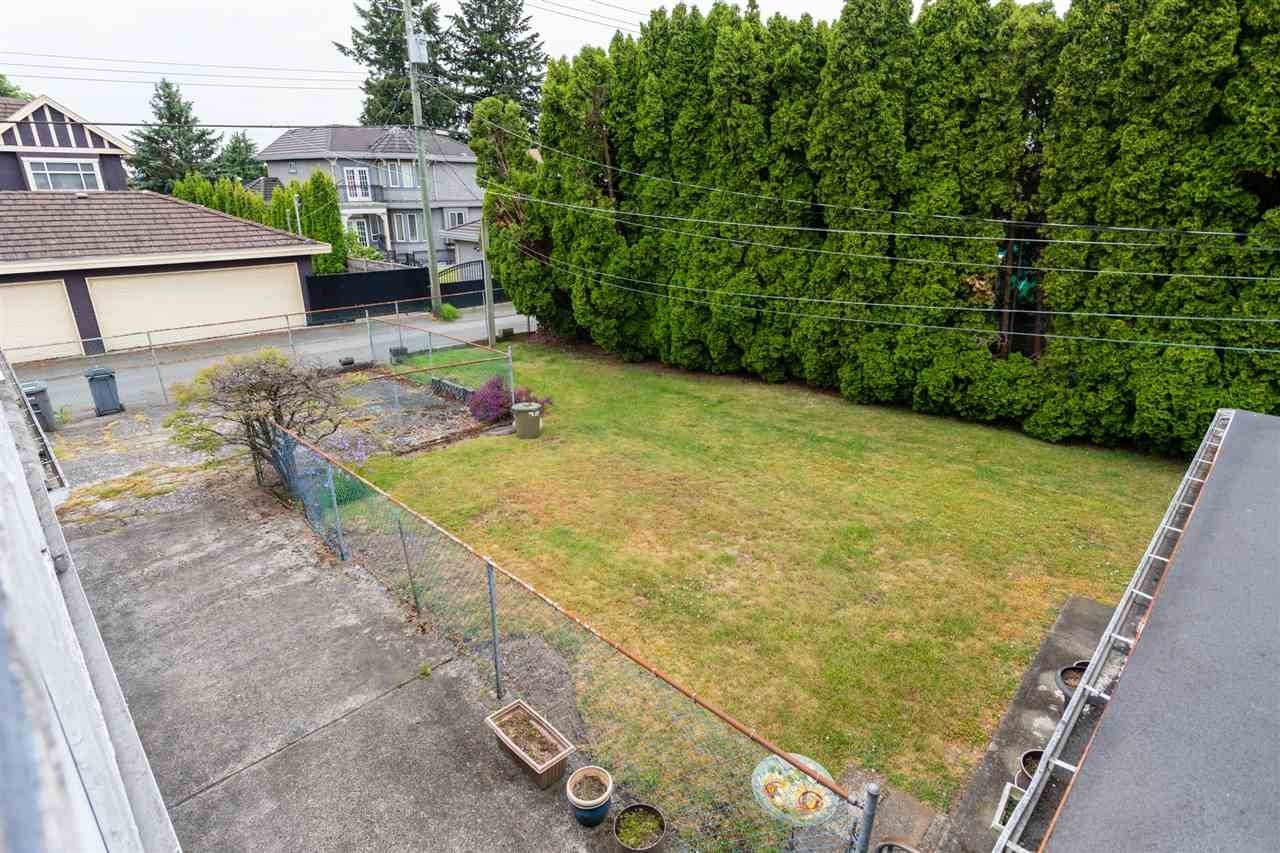 1332 W 58th Ave