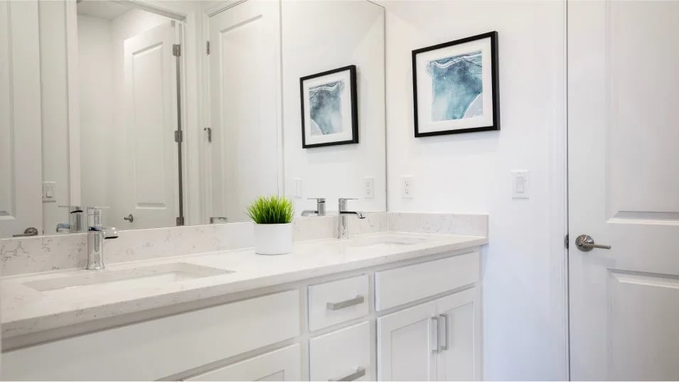 320 SE RISA CT