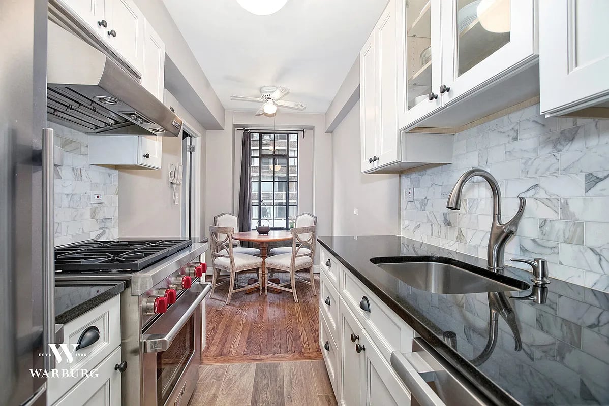333 West 56th St, #3D