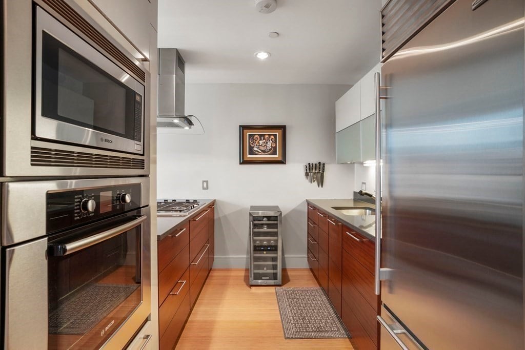 45 Province St #1506