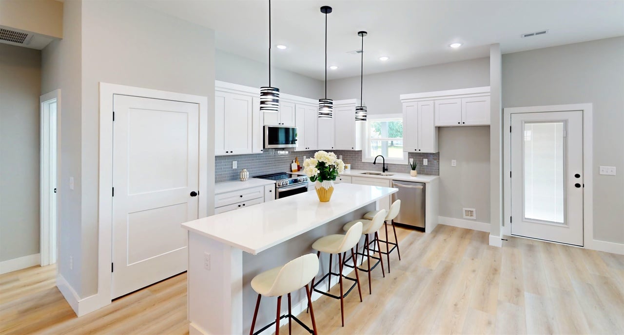 708 Barkwood Ct