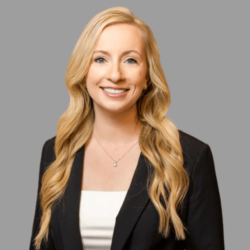 Carra Brown Fort Worth, TX Real Estate Agent Headshot