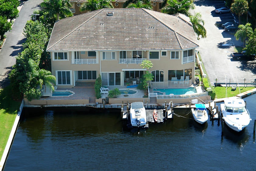 919 Sweetwater Ln