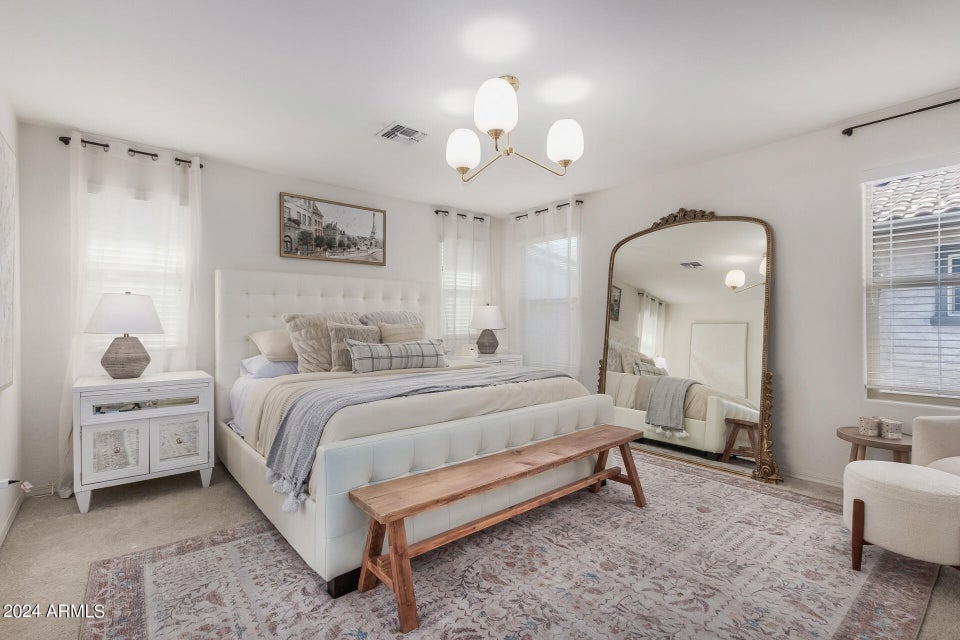 4648 E Tierra Buena Ln