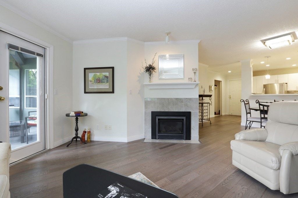 2800 Chesterfield Ave, #210