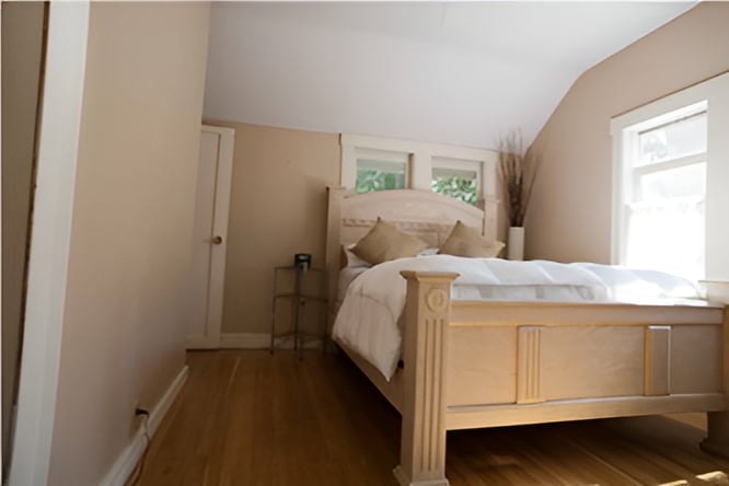 1824 Markham Way Sacramento, CA 95818- For Sale in Land Park