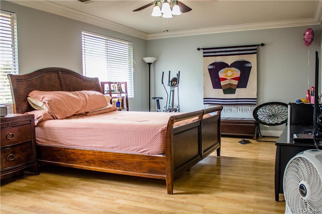8 Ametrine Way