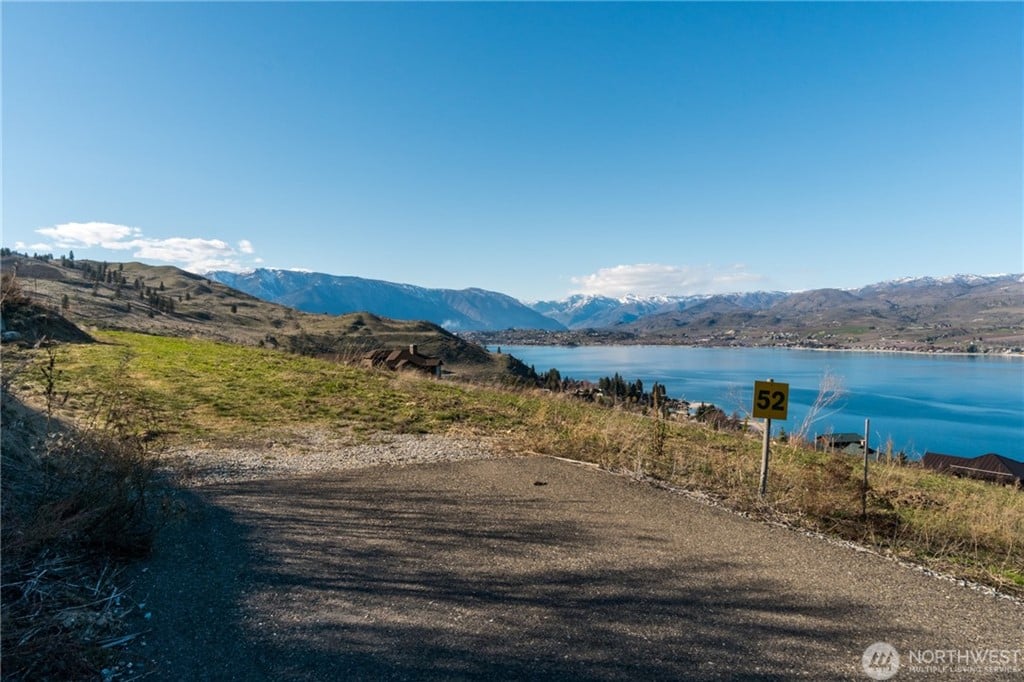 302 Clos CheValle Rd