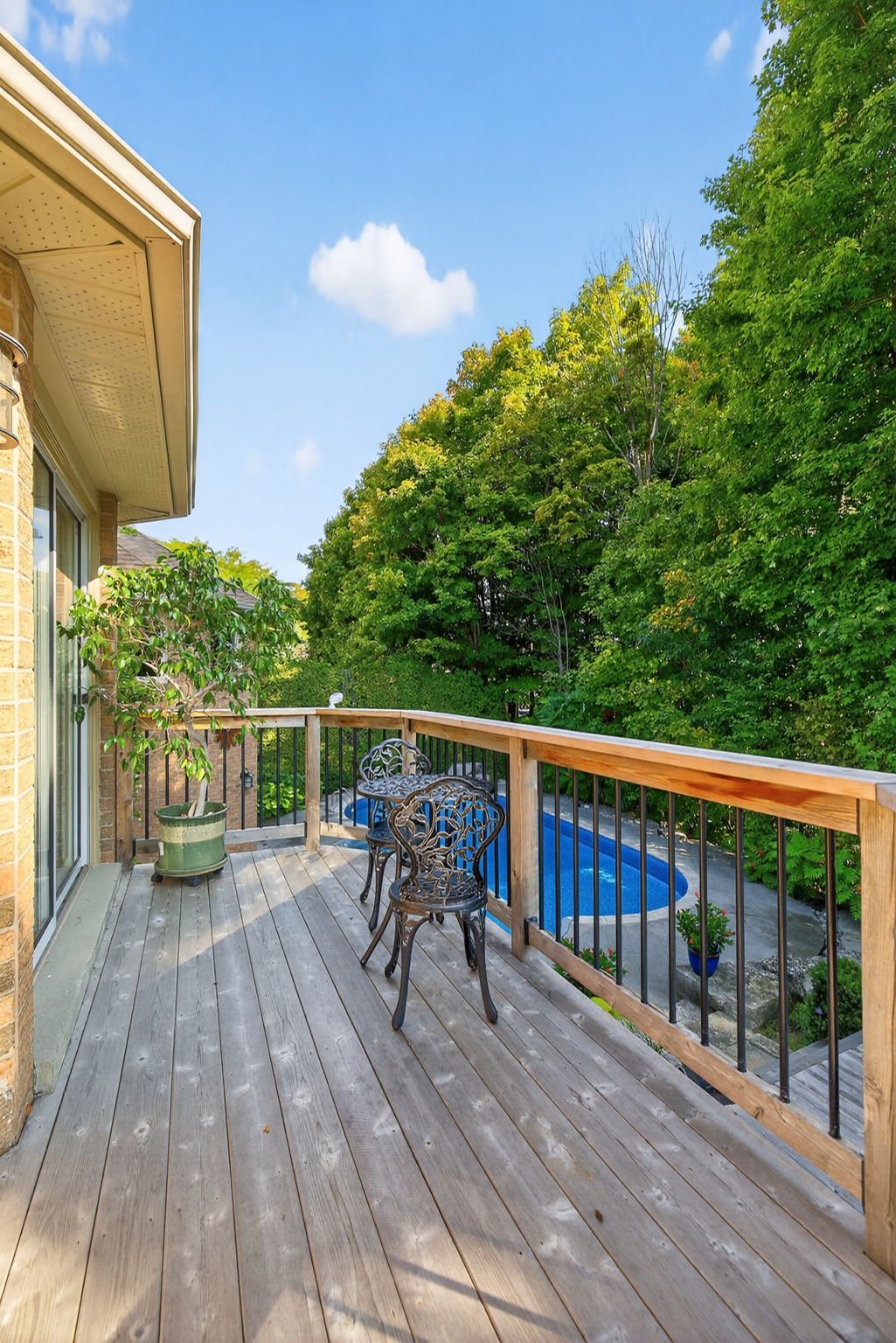 6 Falling Leaf Crt, Aurora